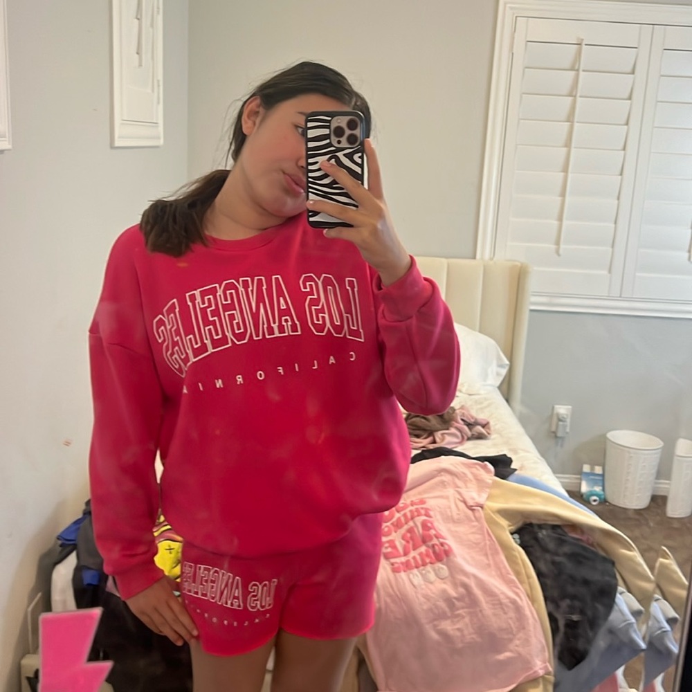LA sweatshirt and shorts